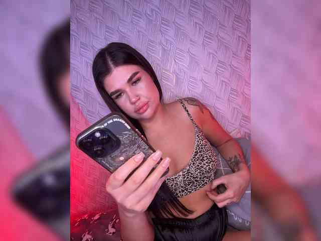 suchka-black- webcam