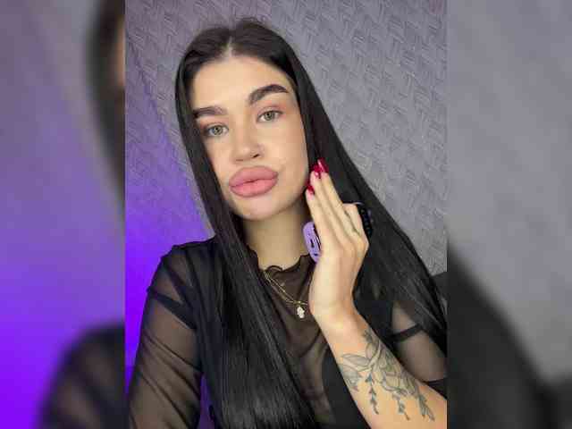 suchka-black- webcam