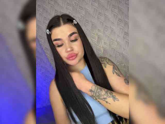 suchka-black- webcam