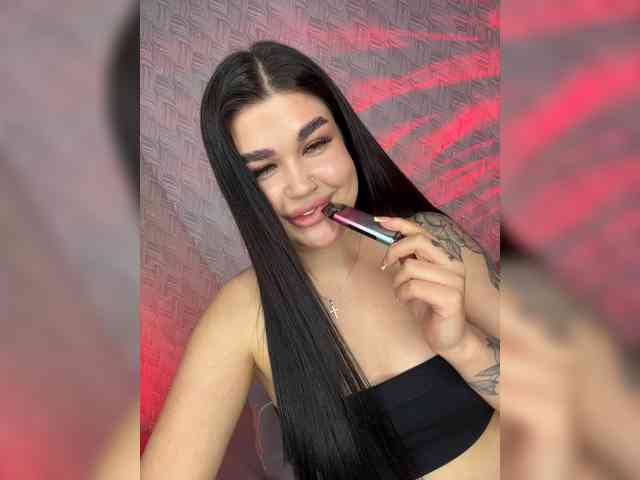 suchka-black- webcam