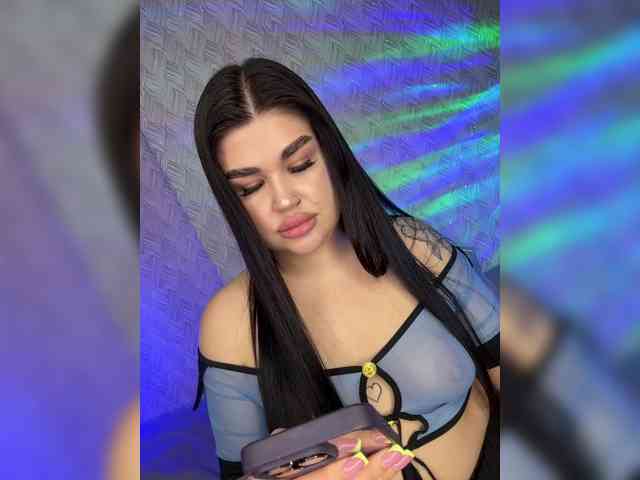 suchka-black- webcam