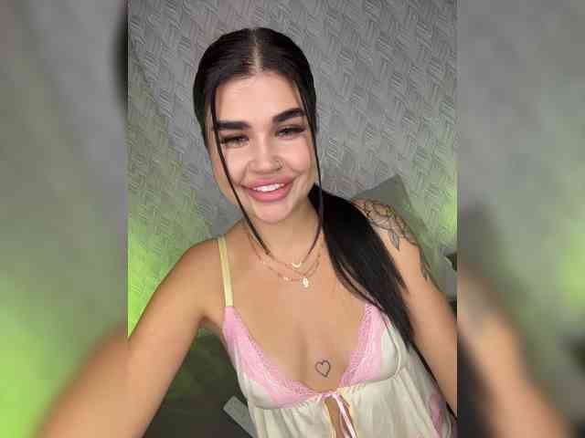 suchka-black- webcam
