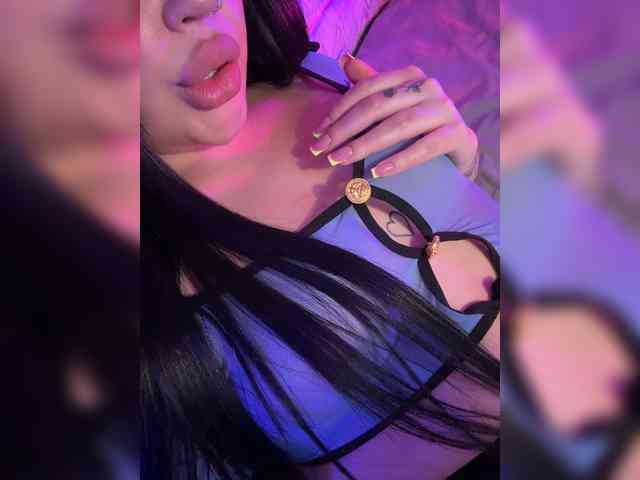 suchka-black- webcam