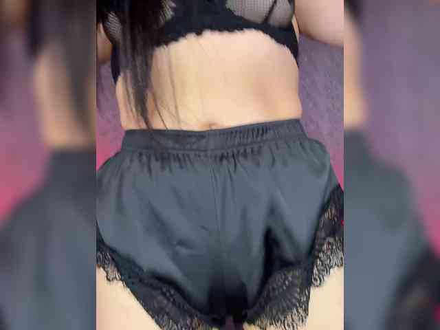 suchka-black- webcam