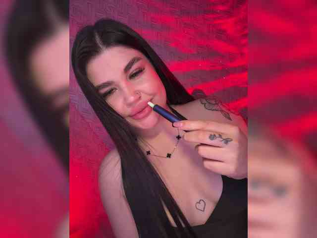 suchka-black- webcam