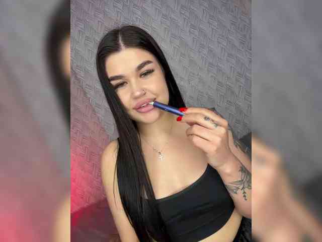 suchka-black- Live Webcam on BongaCams