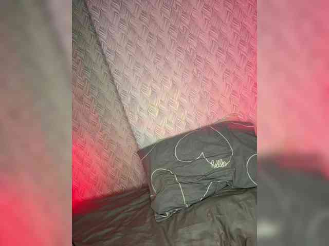 suchka-black- webcam