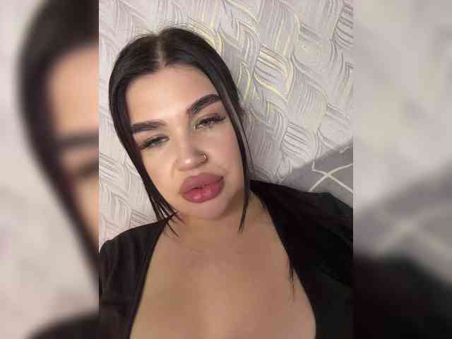 suchka-black- webcam