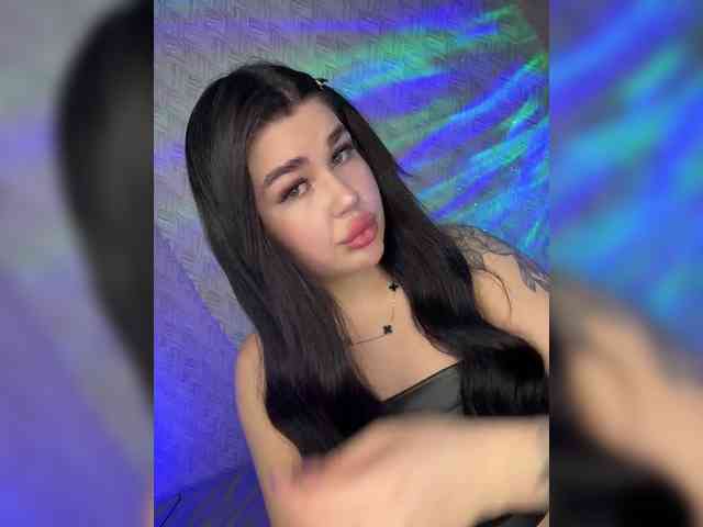 suchka-black- webcam