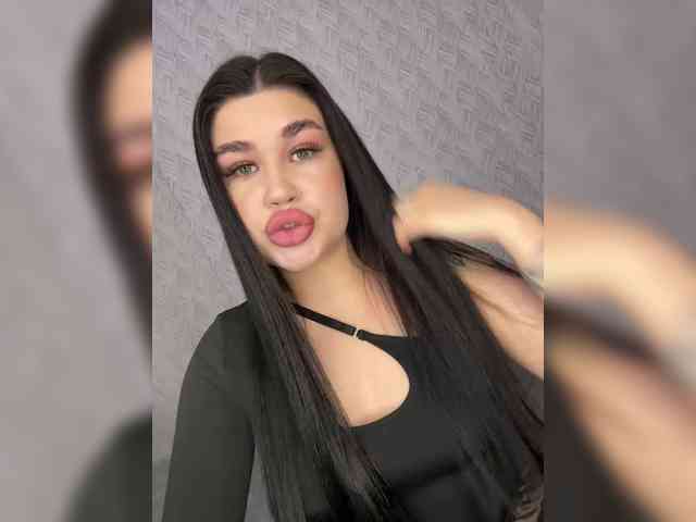 suchka-black- webcam