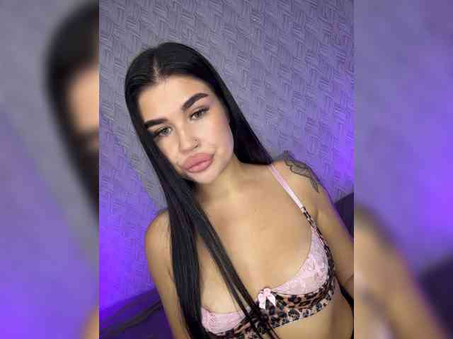 suchka-black- webcam
