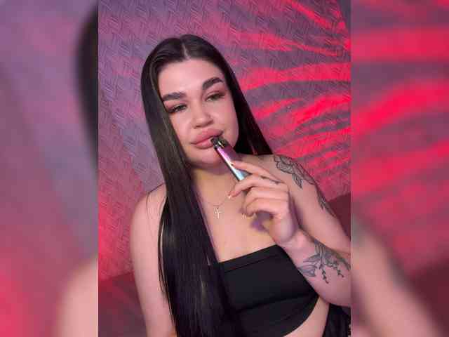 suchka-black- webcam