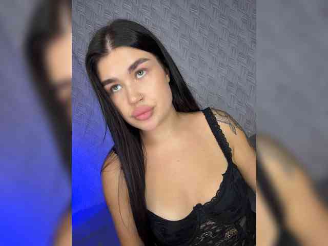 suchka-black- webcam