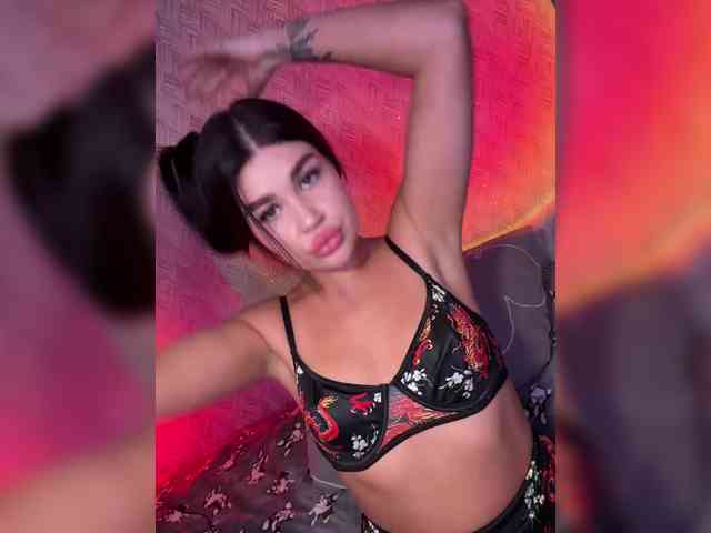 suchka-black- webcam