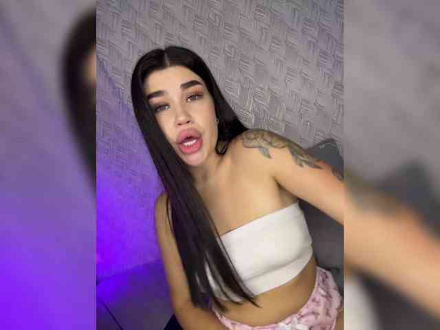 suchka-black- webcam