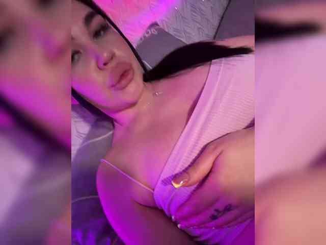 suchka-black- webcam