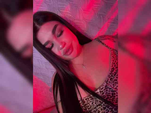 suchka-black- webcam