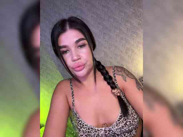 suchka-black- Sex Cam Show