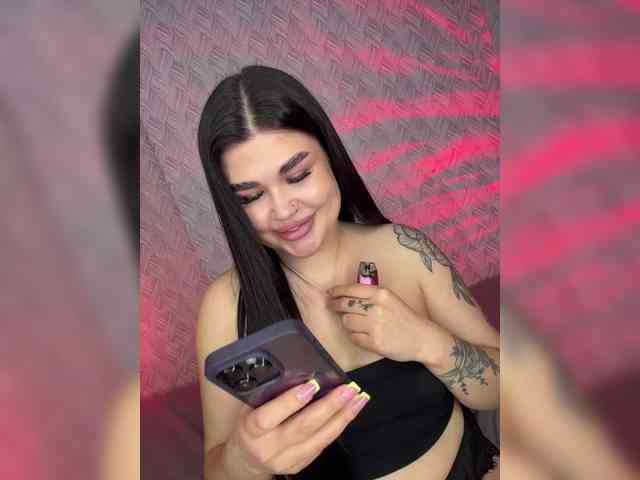 suchka-black- webcam