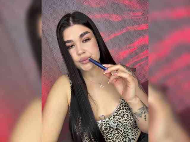 suchka-black- webcam