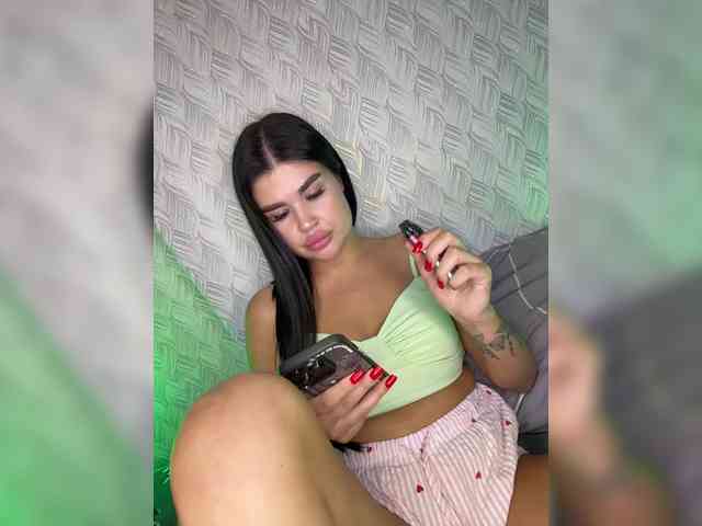 suchka-black- Sex Cam Show