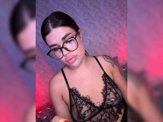 suchka-black- webcam