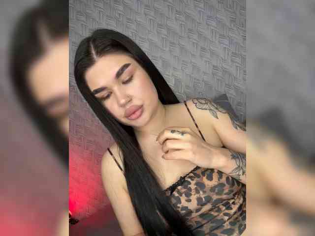 suchka-black- webcam