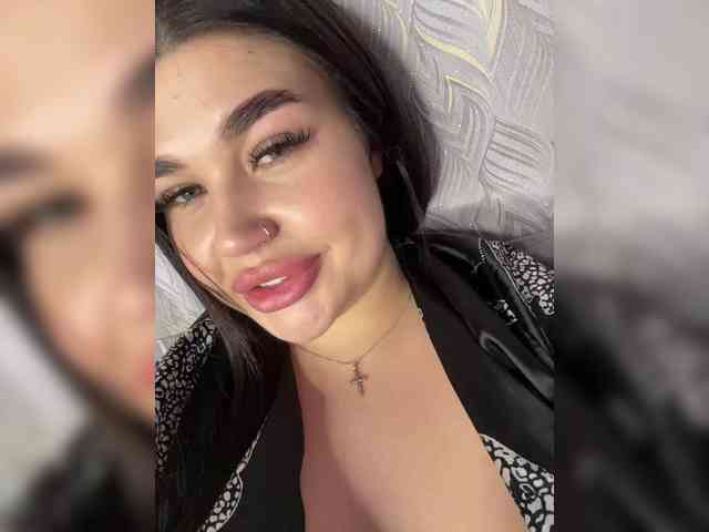 suchka-black- webcam