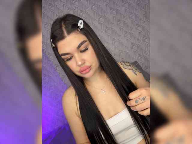 suchka-black- webcam
