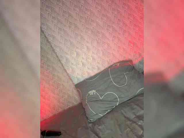 suchka-black- webcam