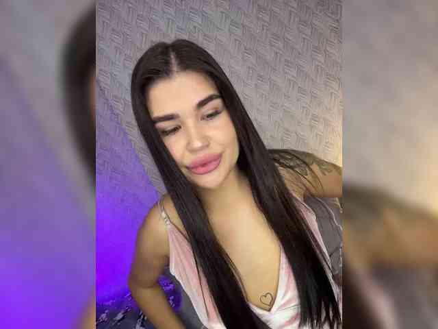 suchka-black- webcam