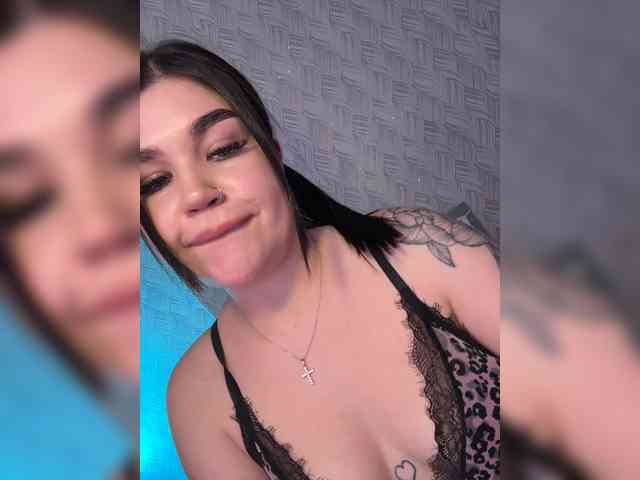 suchka-black- webcam