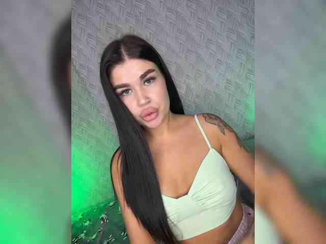 suchka-black- Sex Cam Show