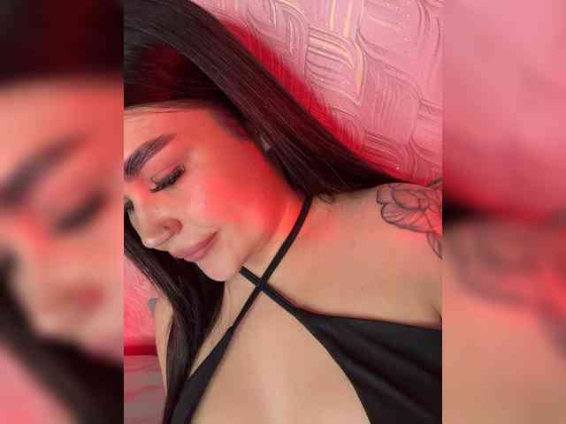 suchka-black- webcam