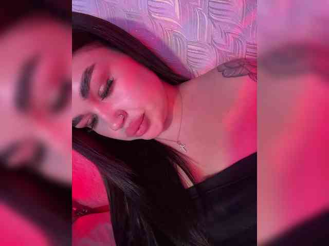 suchka-black- webcam