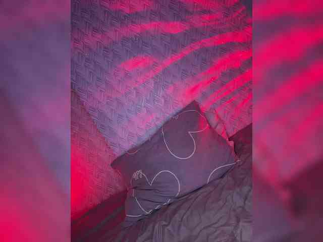 suchka-black- webcam