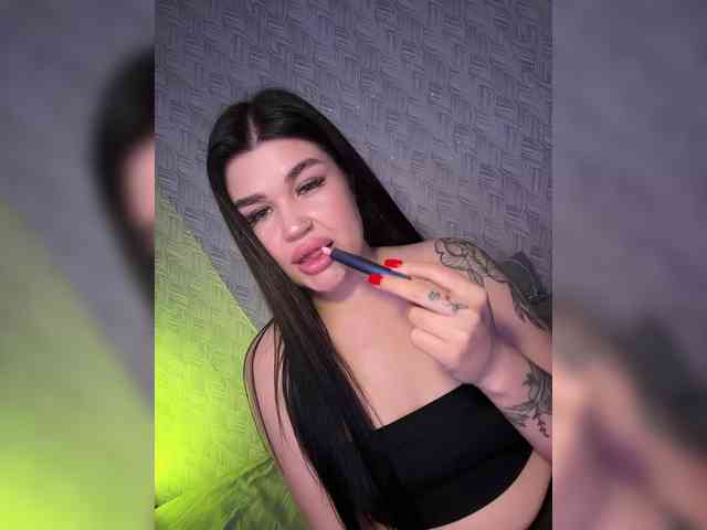 suchka-black- webcam