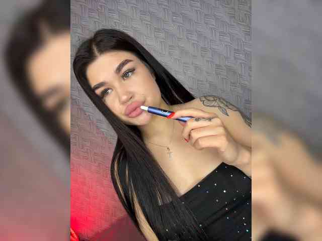 suchka-black- webcam
