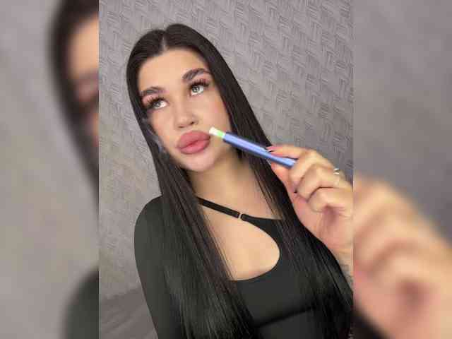 suchka-black- webcam