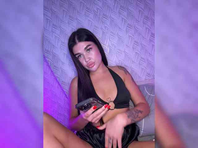suchka-black- webcam