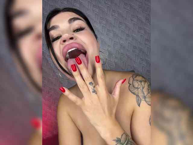suchka-black- Sex Cam Show