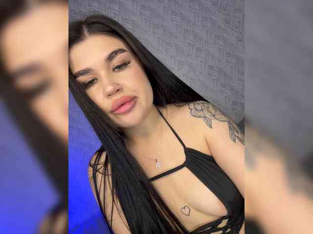 Dieses Model ist jetzt live. suchka-black-
