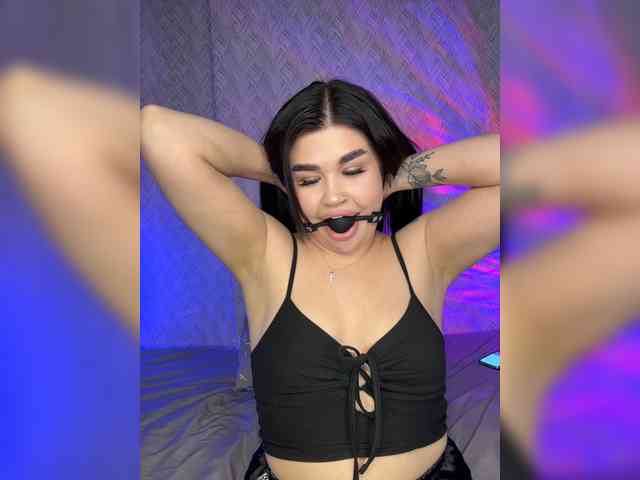 suchka-black- webcam