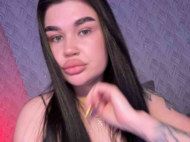 suchka-black- webcam