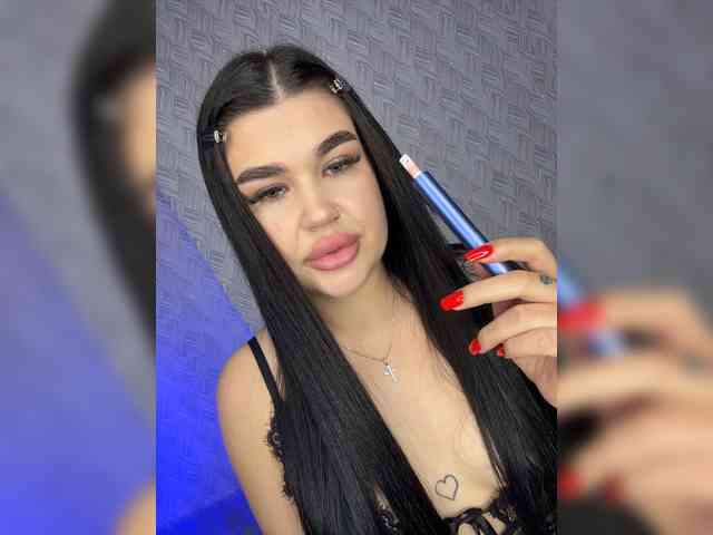 suchka-black- webcam