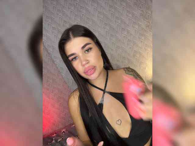 suchka-black- webcam