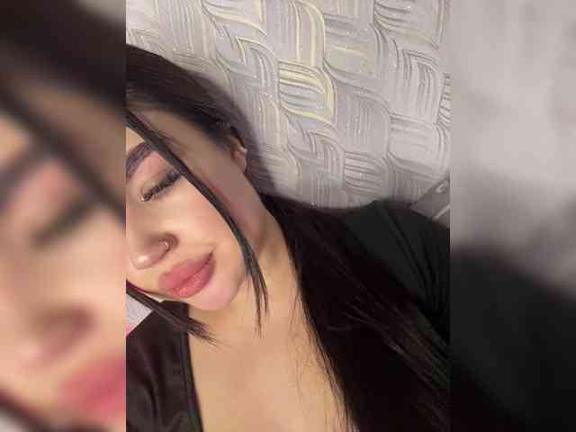 suchka-black- webcam
