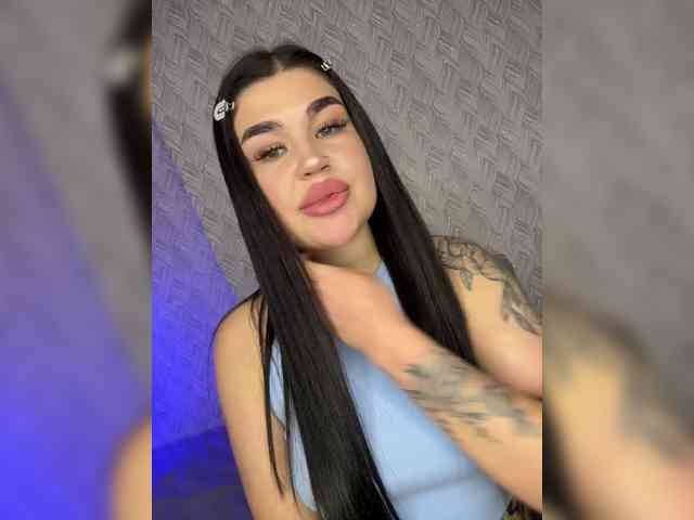 suchka-black- webcam