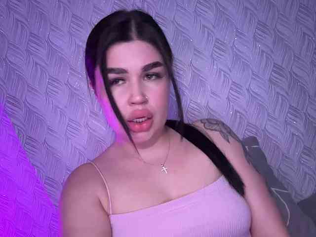 suchka-black- webcam