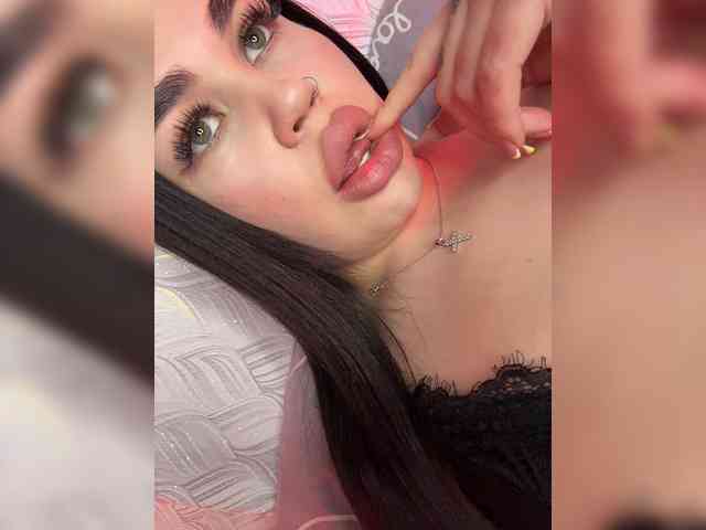 suchka-black- webcam